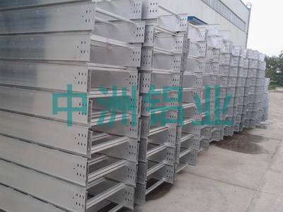 �c���Ŵ�